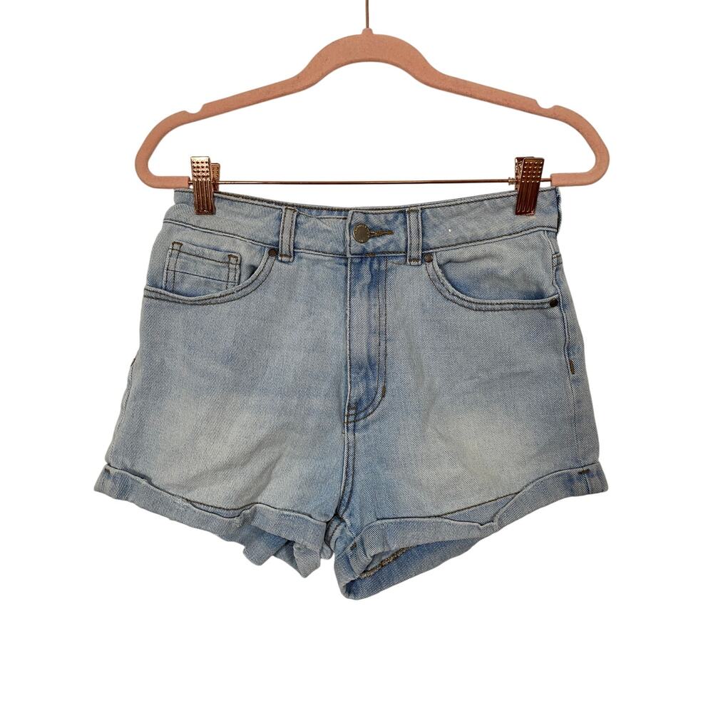Kendall & Kylie Blue Denim Light Wash Shorts Cuffed Size 26